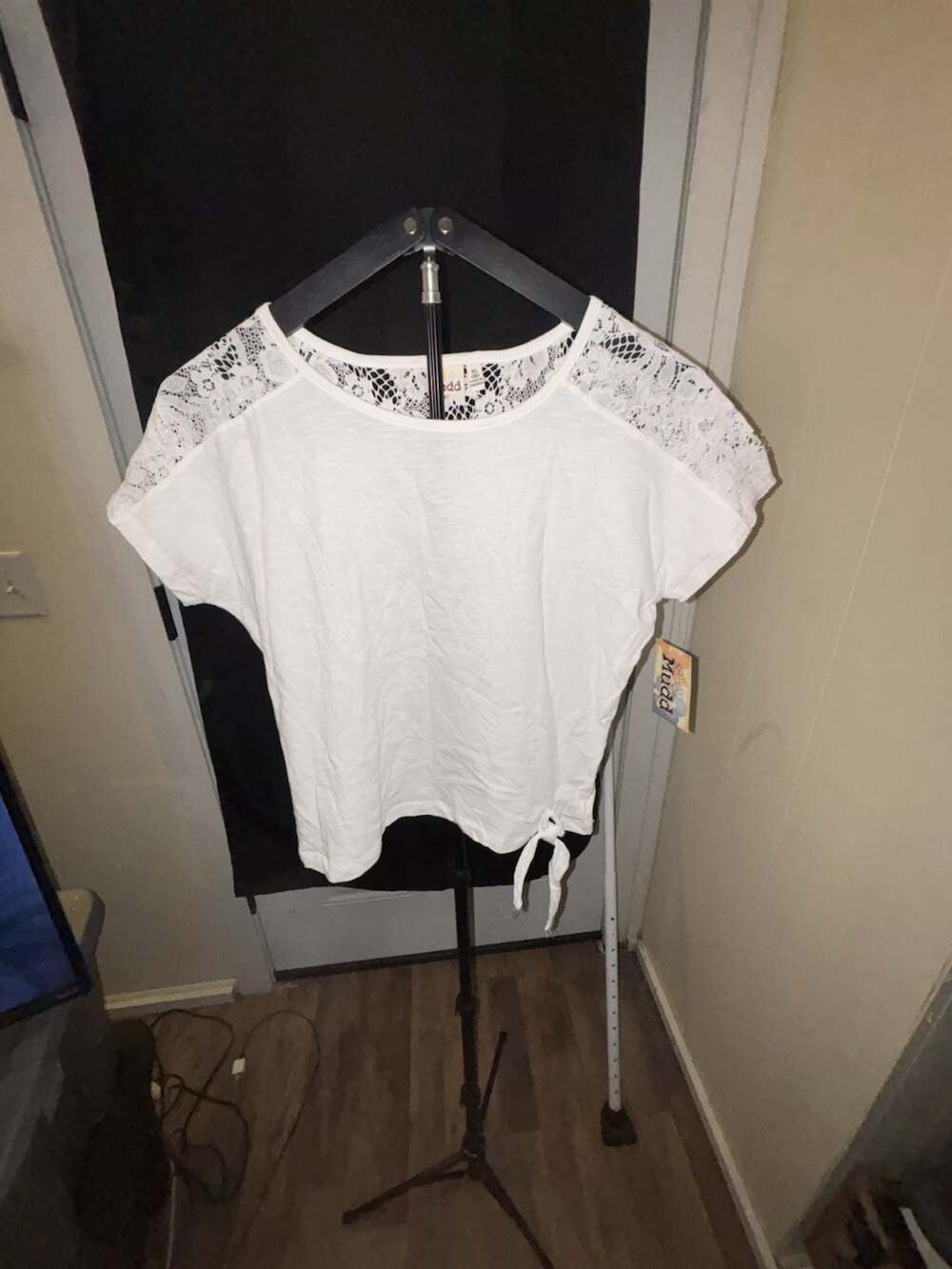 Mudd Lace Shoulder Slub Top White Size XL (16)